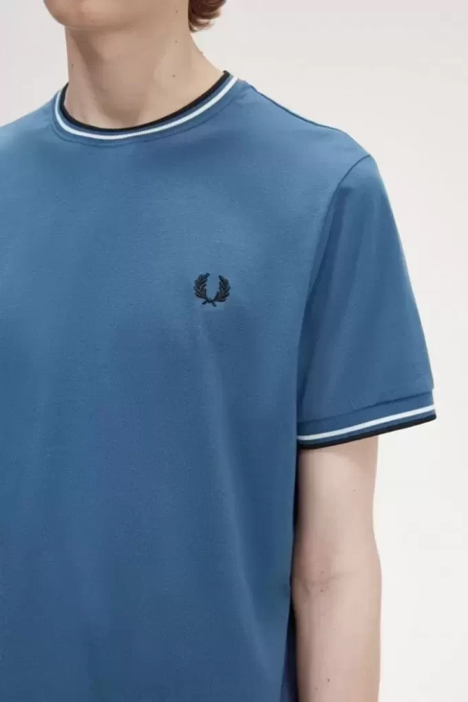T-shirt à double pointe pour homme