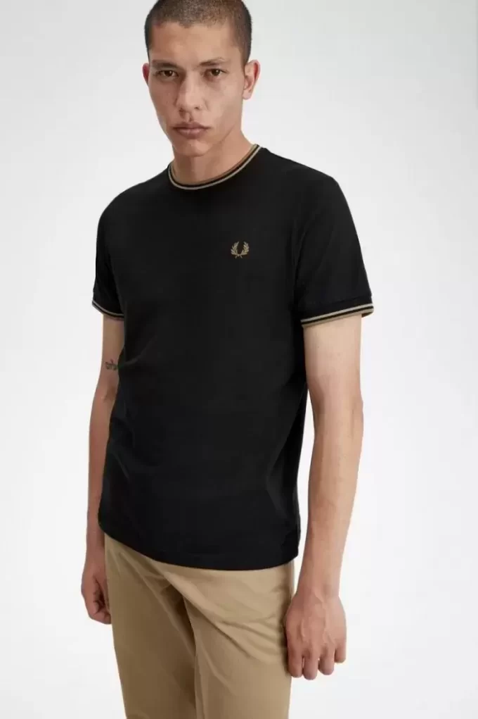 T-shirt à double pointe pour homme