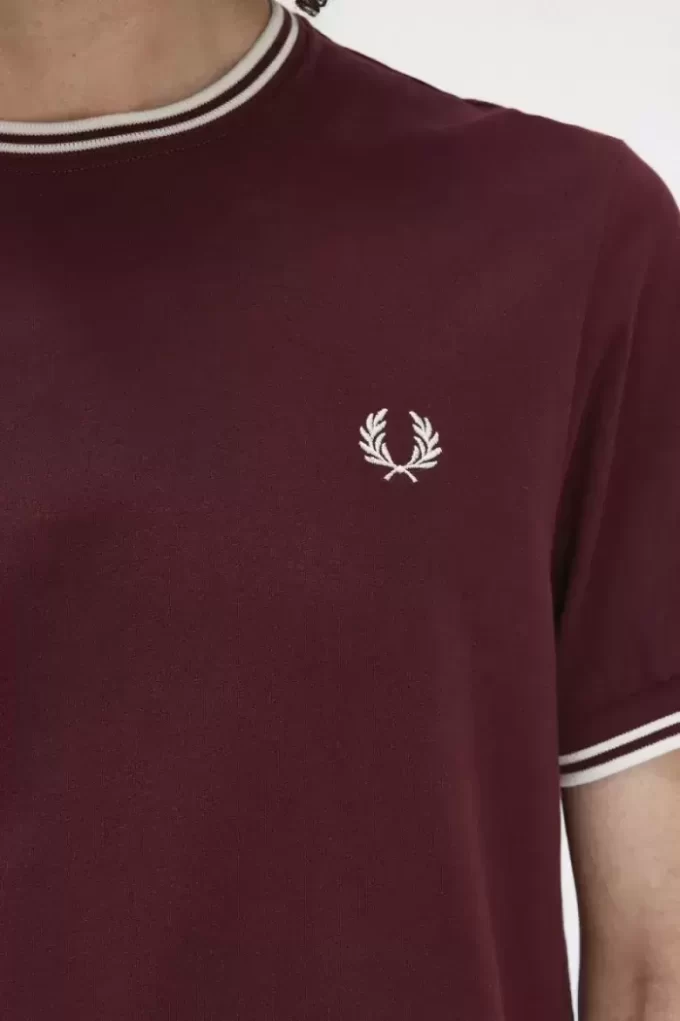 T-shirt à double pointe pour homme