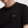 T-shirt à double pointe pour homme