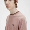 T-shirt à double pointe pour homme