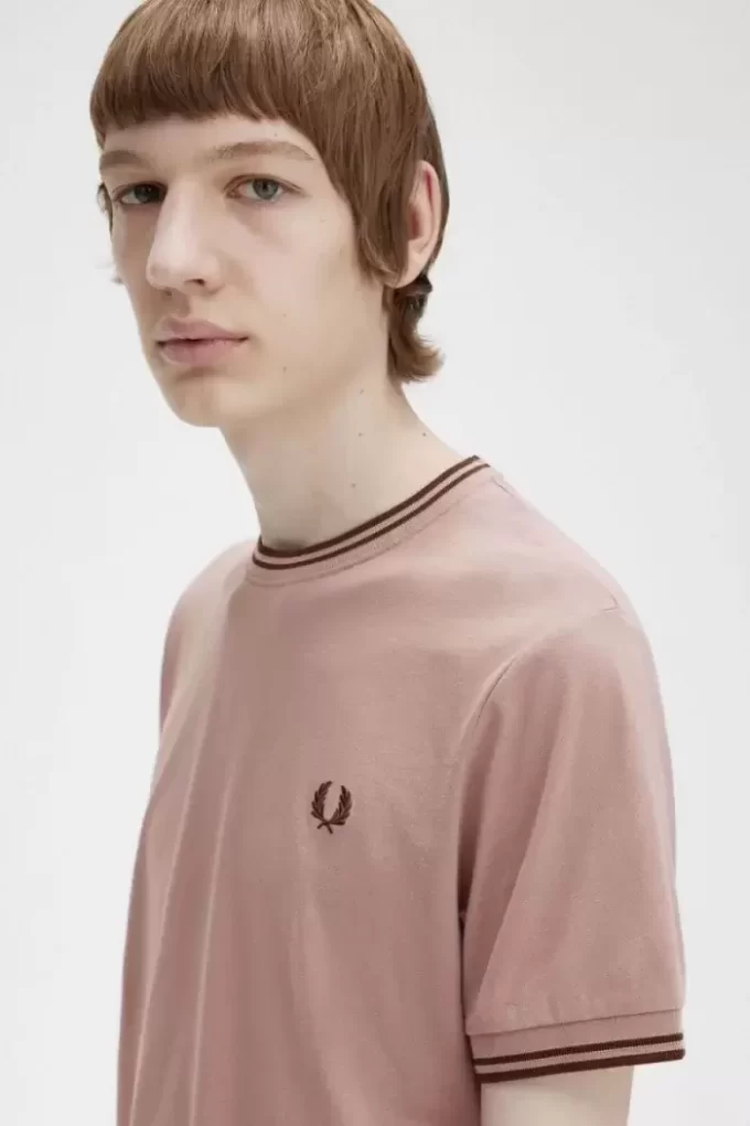 T-shirt à double pointe pour homme