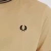 T-shirt à double pointe pour homme
