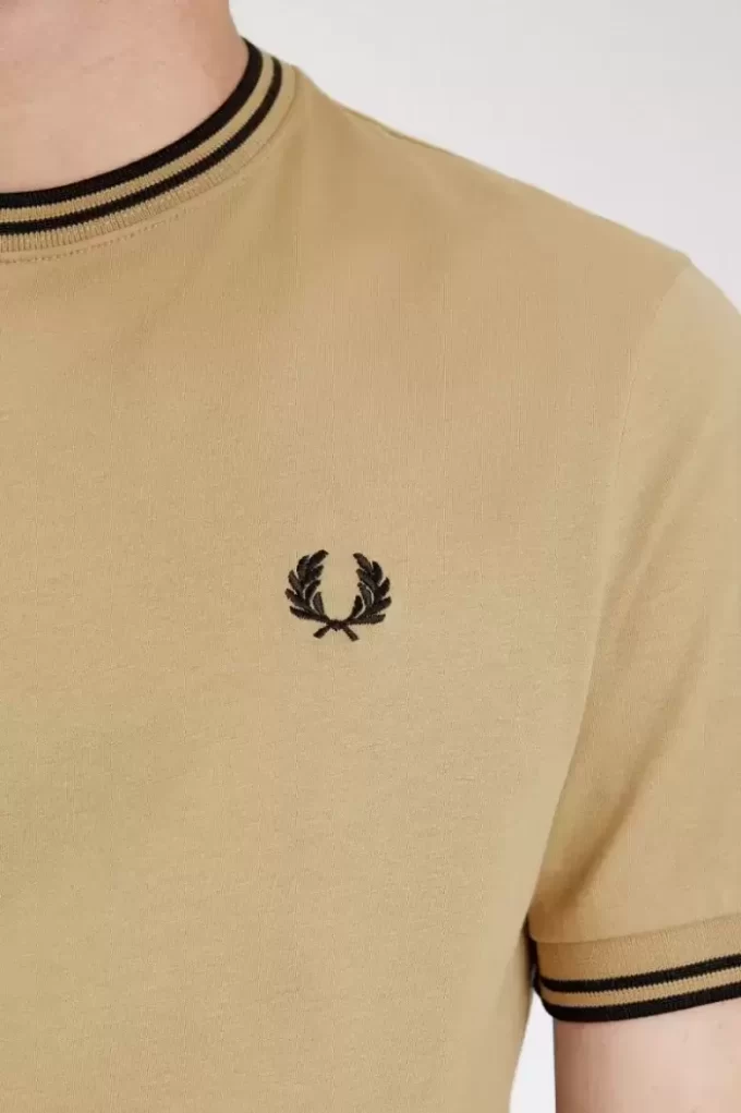T-shirt à double pointe pour homme