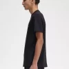 T-shirt homme avec épingle en émail