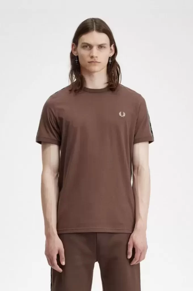 T-shirt homme à bandes contrastantes