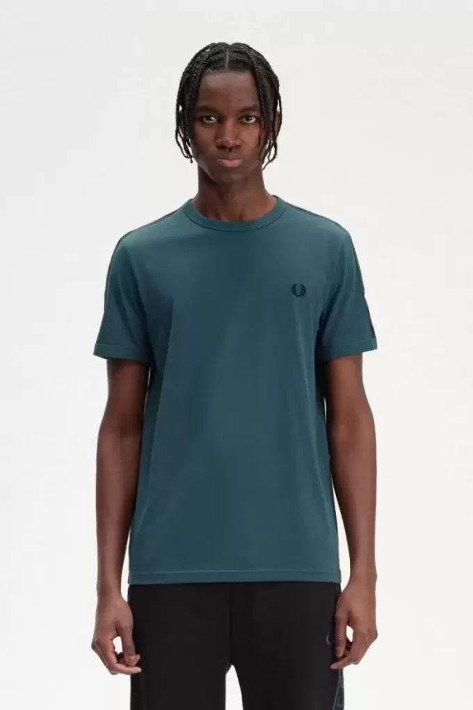 T-shirt homme à bandes contrastantes