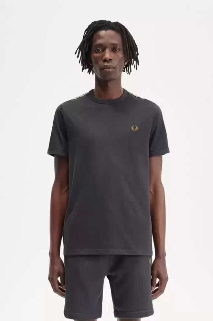 T-shirt homme à bandes contrastantes