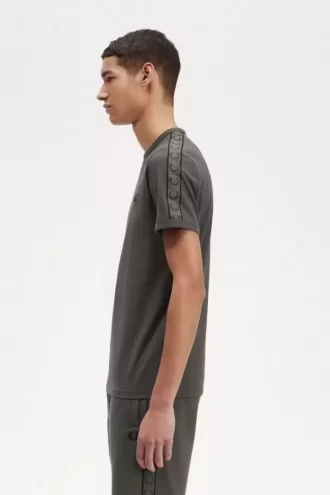 T-shirt homme à bandes contrastantes