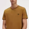 T-shirt homme à bandes contrastantes