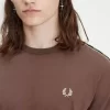 T-shirt homme à bandes contrastantes