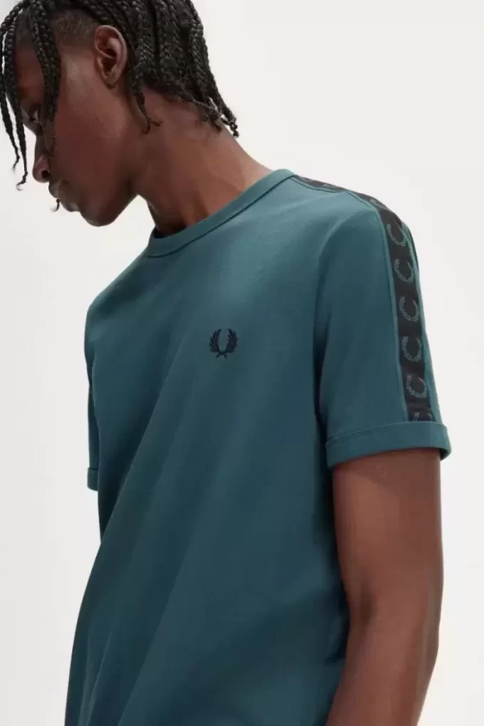 T-shirt homme à bandes contrastantes