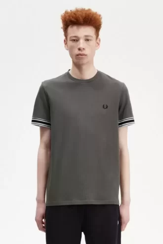 T-shirt piqué à liseré audacieux pour homme