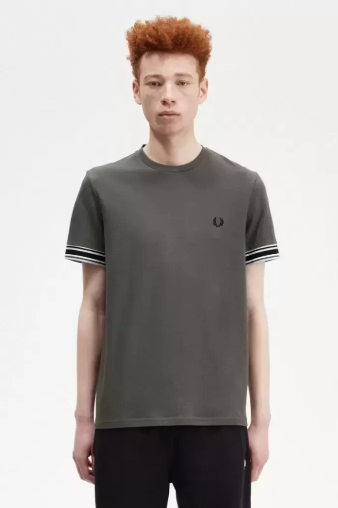 T-shirt piqué à liseré audacieux pour homme