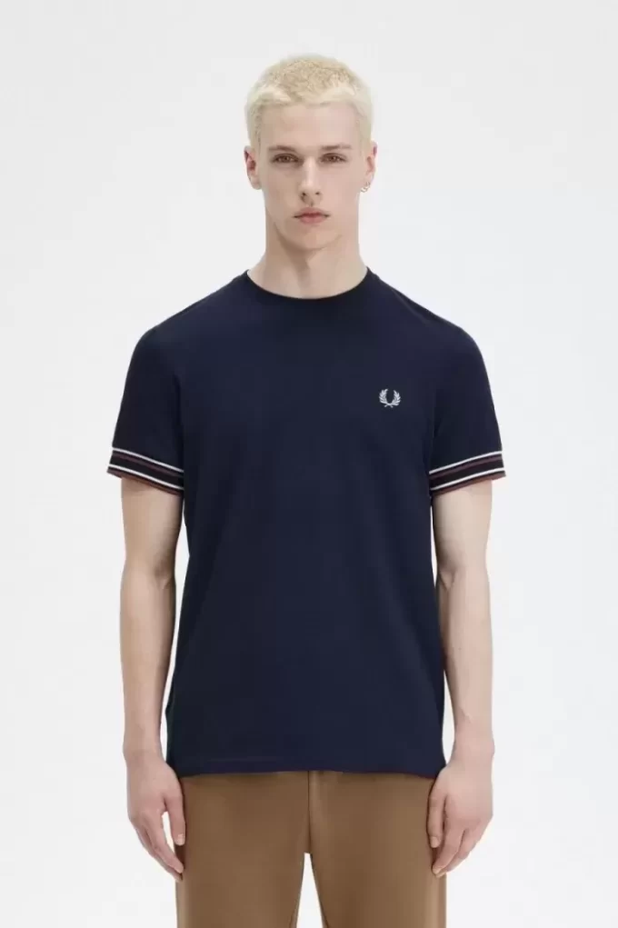 T-shirt piqué à liseré audacieux pour homme