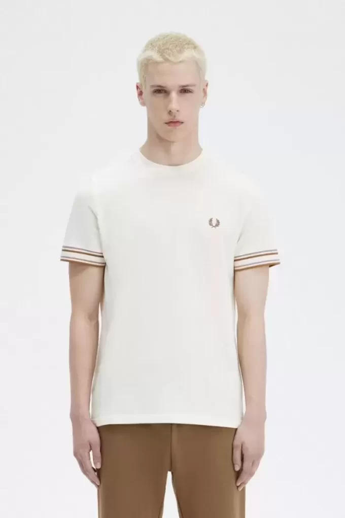 T-shirt piqué à liseré audacieux pour homme
