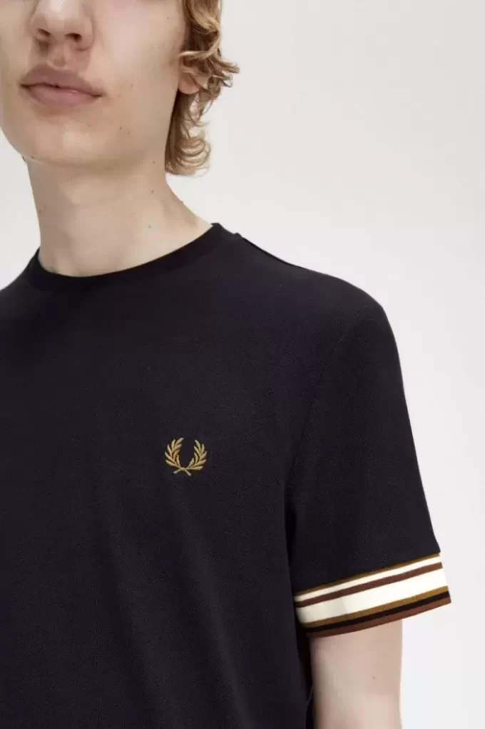 T-shirt piqué à liseré audacieux pour homme