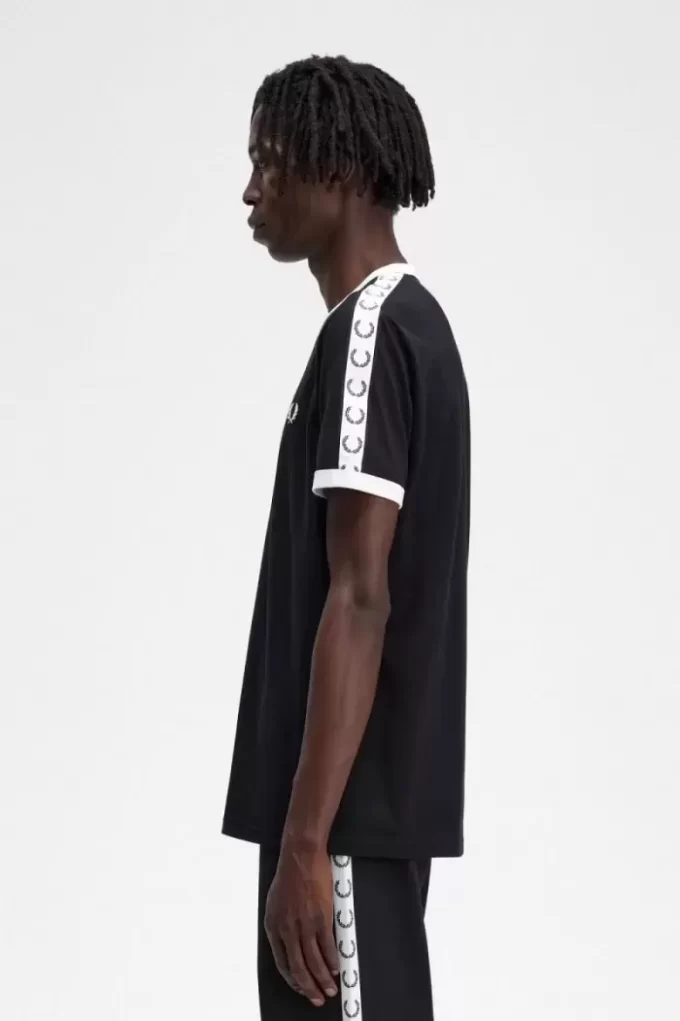 T-shirt pour homme avec bande adhésive