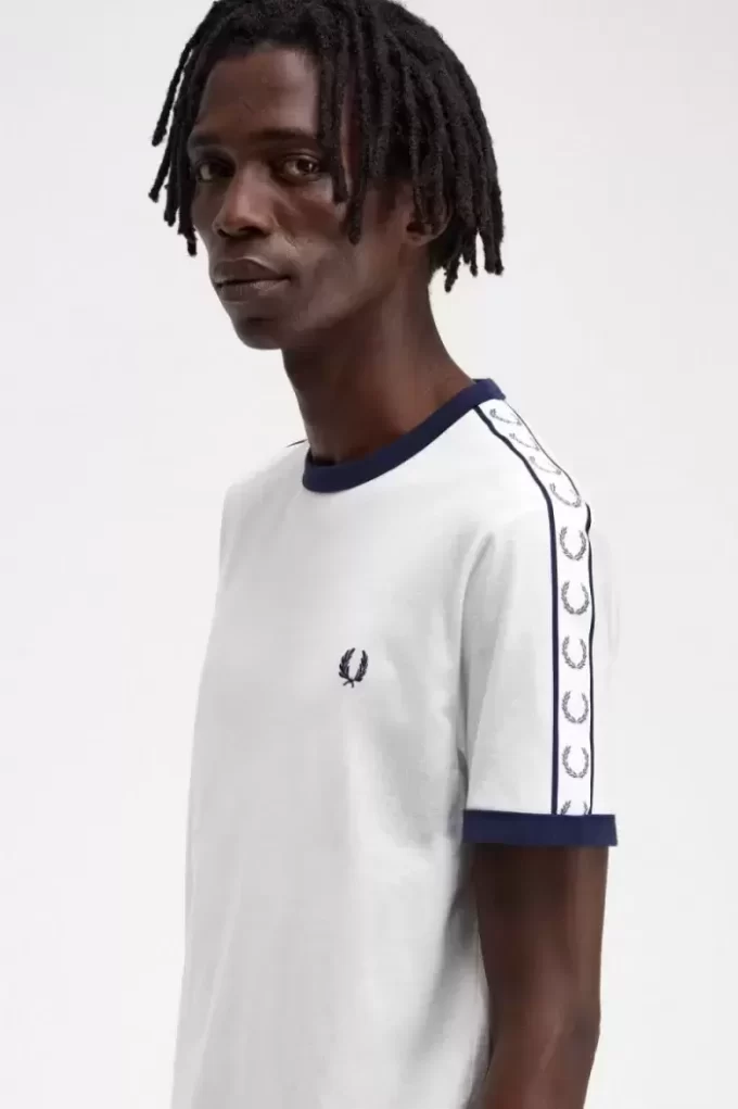 T-shirt pour homme avec bande adhésive