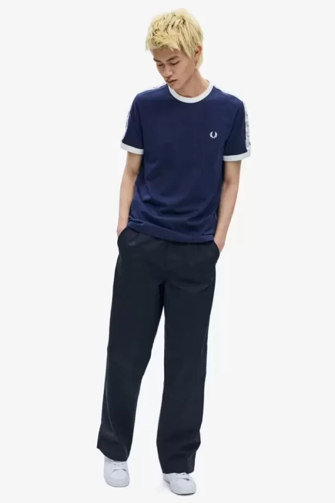 T-shirt pour homme avec bande adhésive