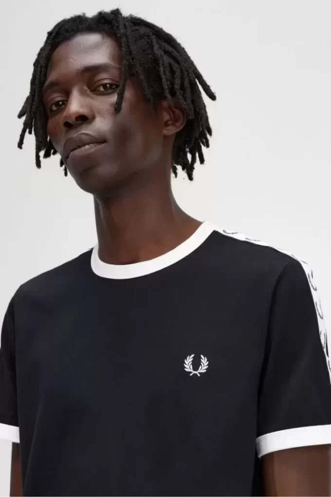 T-shirt pour homme avec bande adhésive
