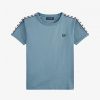 T-shirts à bandes adhésives