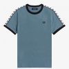 T-shirts à bandes adhésives