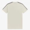 T-shirts à bandes adhésives