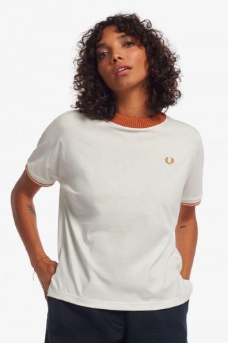 T-shirts à bordure tricotée