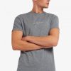 T-shirts brodés