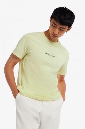T-shirts brodés