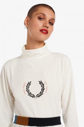 T-shirts à col roulé avec couronne de laurier