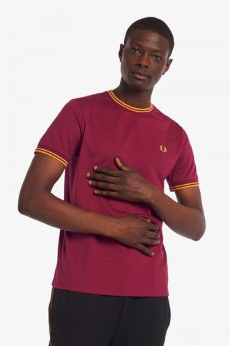 T-shirts à double pointe