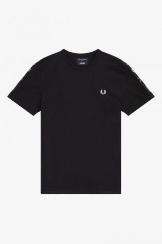 T-shirts Fred Perry SM3181
