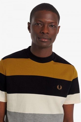 T-shirts à rayures audacieuses