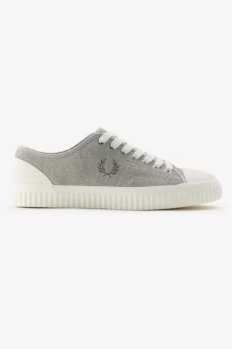 Tennis Hughes Low pour hommes