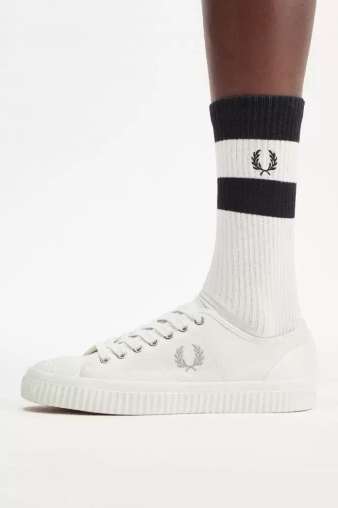 Tennis Low Hughes pour femmes