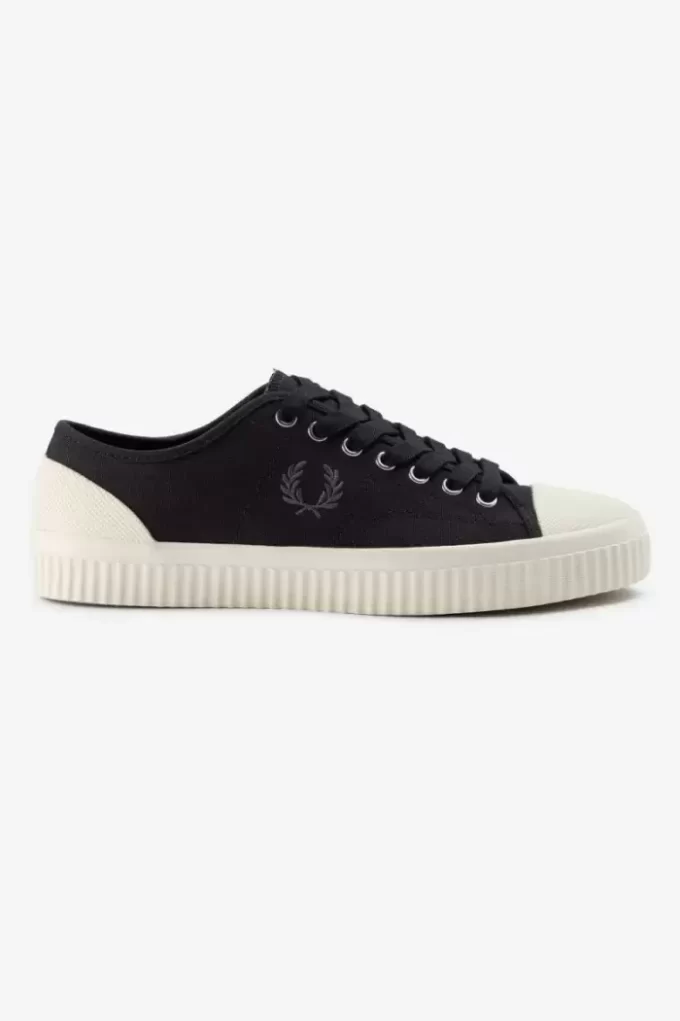 Tennis Low Hughes pour femmes