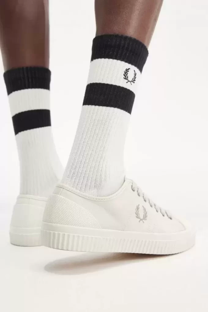 Tennis Low Hughes pour femmes