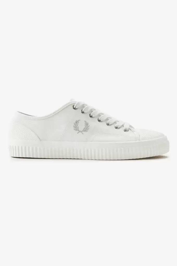 Tennis Low Hughes pour femmes