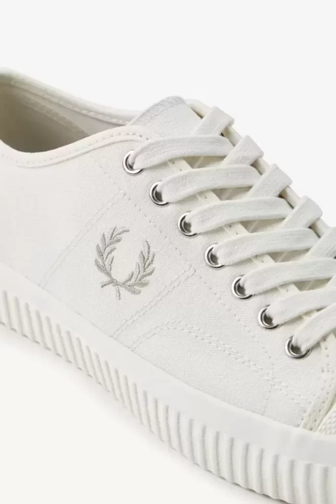 Tennis Low Hughes pour femmes