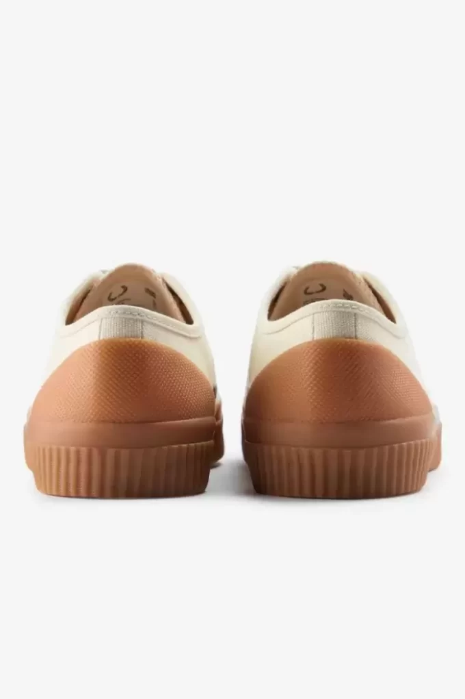 Tennis Low Hughes pour hommes